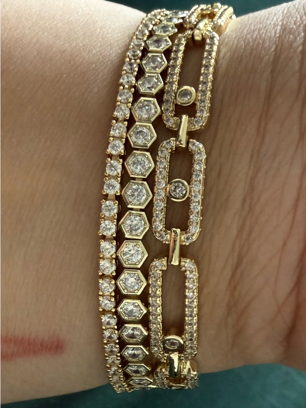 Dazzling 14K Gold Moissanite Link Bracelet